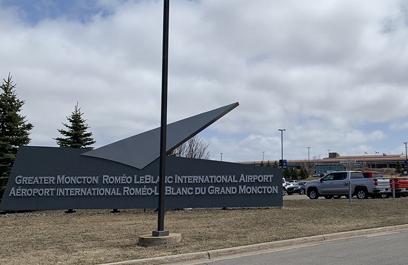 moncton airport 